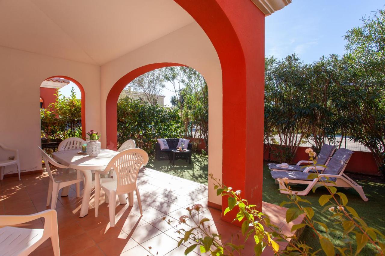 Vila Albamaranto San Teodoro  Exteriér fotografie